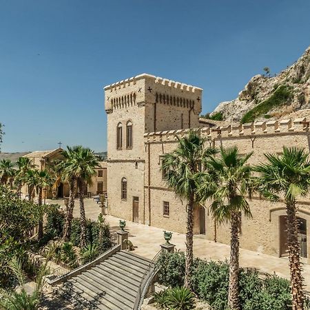 Castello Ducale Colonna Resort Ioppolo Giancaxio エクステリア 写真