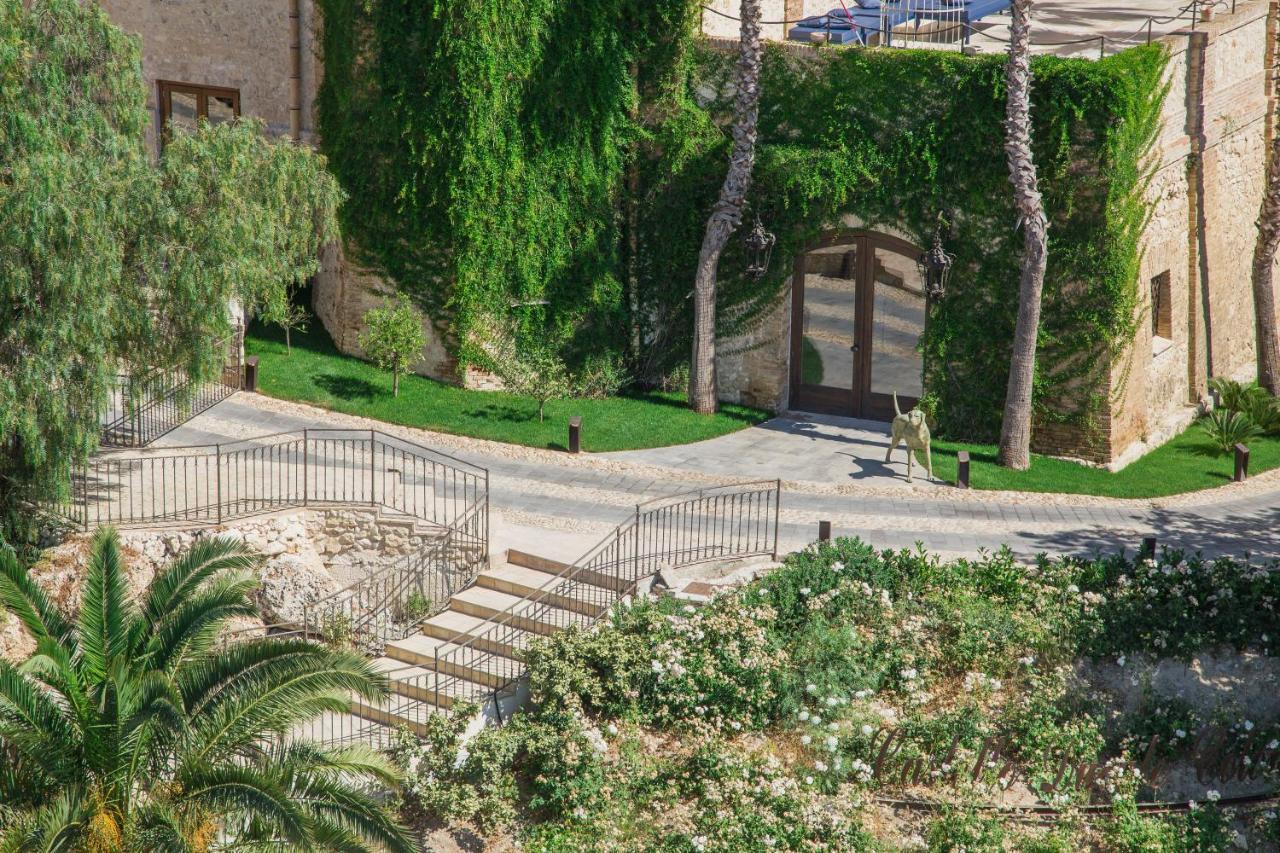 Castello Ducale Colonna Resort Ioppolo Giancaxio エクステリア 写真